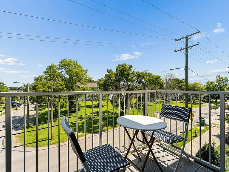 1122 Litton Ave #319 — Photo 32