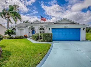 25241 Lost Oak Cir, Leesburg, FL 34748