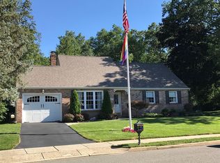 328 Ashford Rd, Toms River, NJ 08755