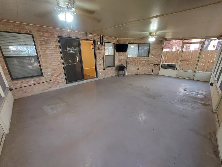 426 Diver Point — Photo 21