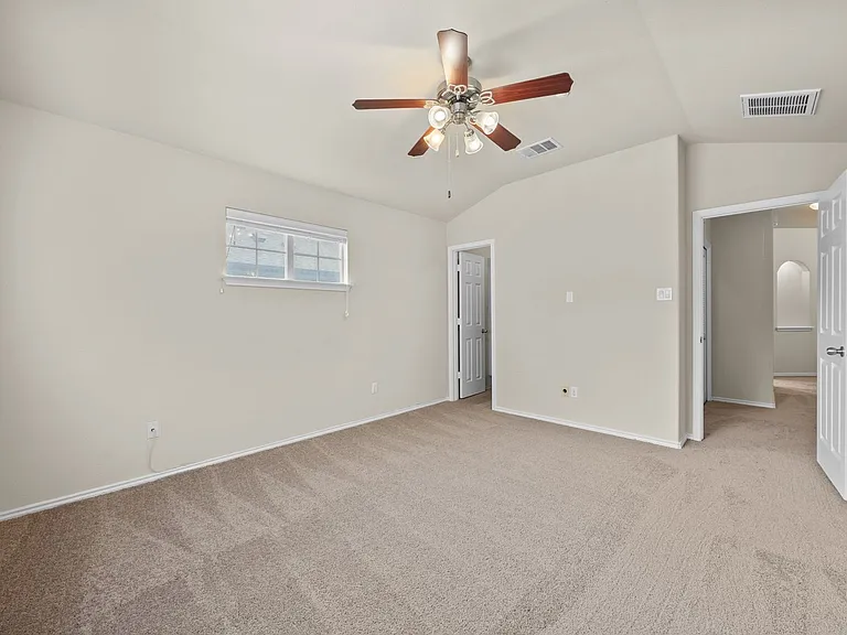 1310 W Parmer Ln #16A — Photo 16