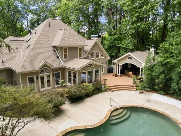 980 Ashebrooke Way NE, Marietta, GA 30068