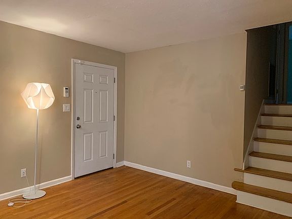 5th image of 356 College Park Ct NW