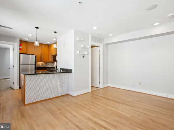 2600 Sherman Ave NW APT 301, Washington, DC 20001