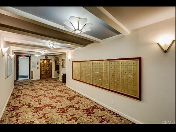 4th image of 140 Linden Ave APT 628