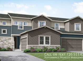 7004 Hidden Cove Ct, Castle Pines, CO 80108