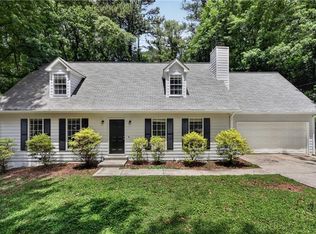 901 Timbervale Ln, Lithonia, GA 30058