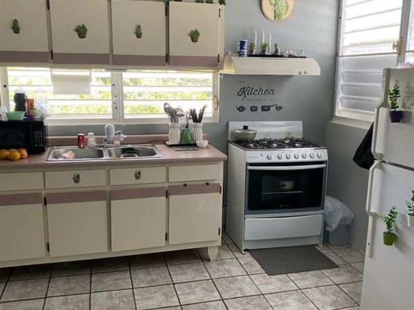 299 Calle 7 Ext, Juana Diaz, PR 00795