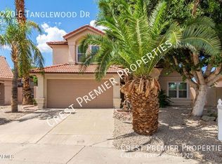 3220 E Tanglewood Dr, Phoenix, AZ 85048