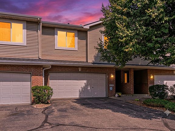 3rd image of 15123 Cimarron Ct