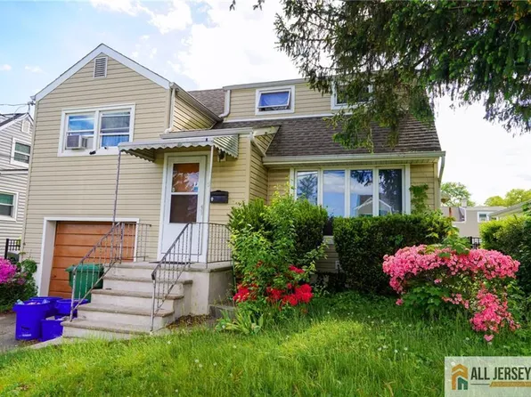 5 Gardner Pl, Parlin, NJ 08859