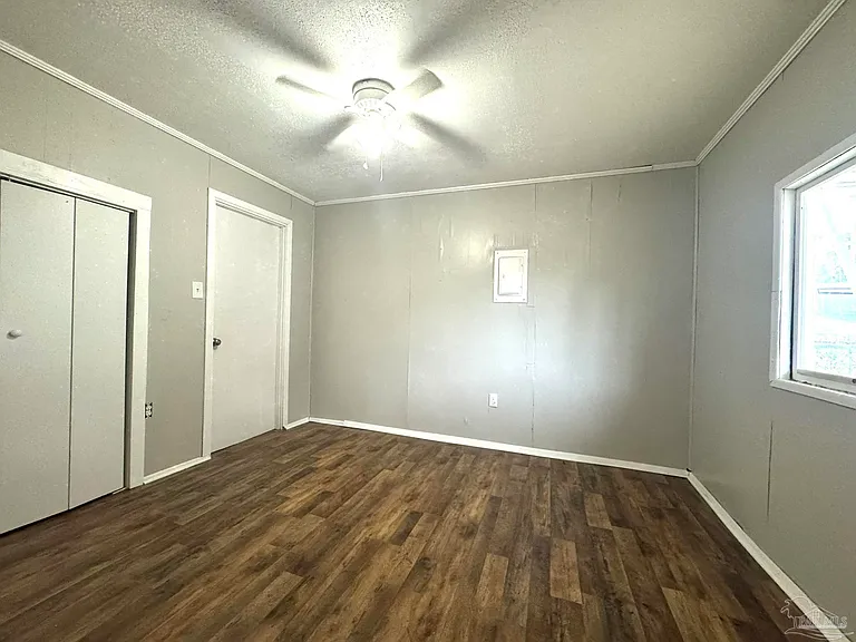 128 Brandon Ave — Photo 6
