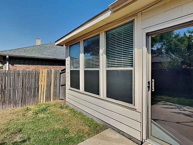 508 Lead Creek Dr — Photo 19