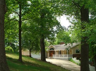 8088 Hammel Rd, Brighton, MI 48116