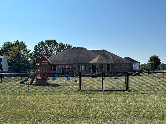 4th image of 5556 W Stinemyer Rd