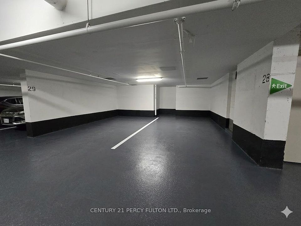 1st image of 181 Village Green Sq #P29