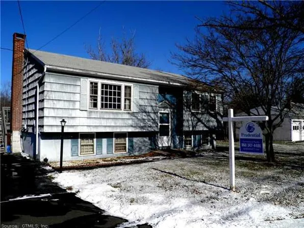 350 Mile Ln, Middletown, CT 06457