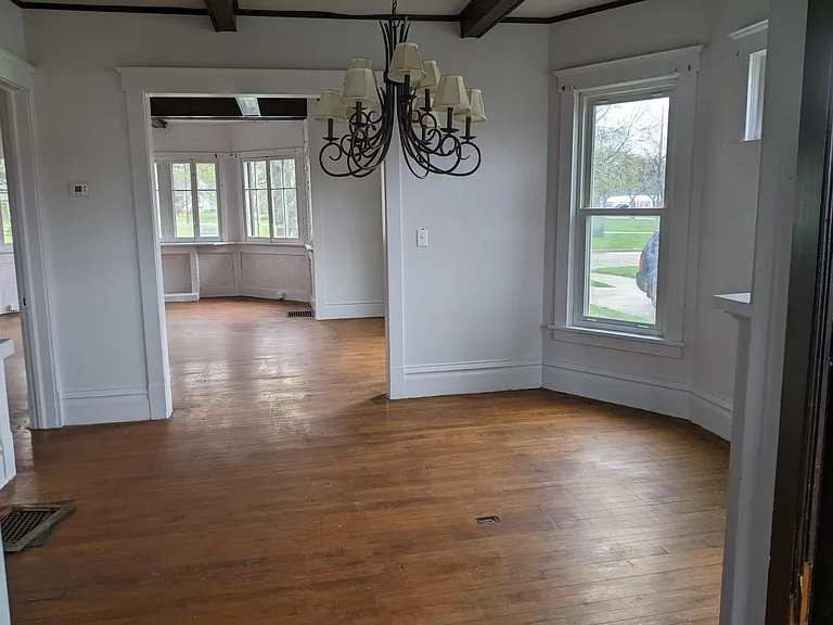 312 Harrison Ave — Photo 5