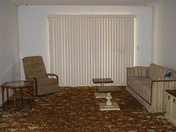 Spaciuos living area with sofa sleeper for those extra guests