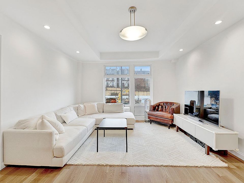 1st image of 24 E 4th St Unit 2D