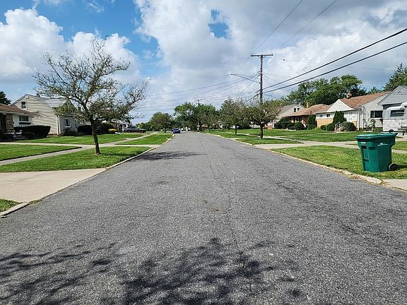 4th image of 20736 Donnybrook Rd
