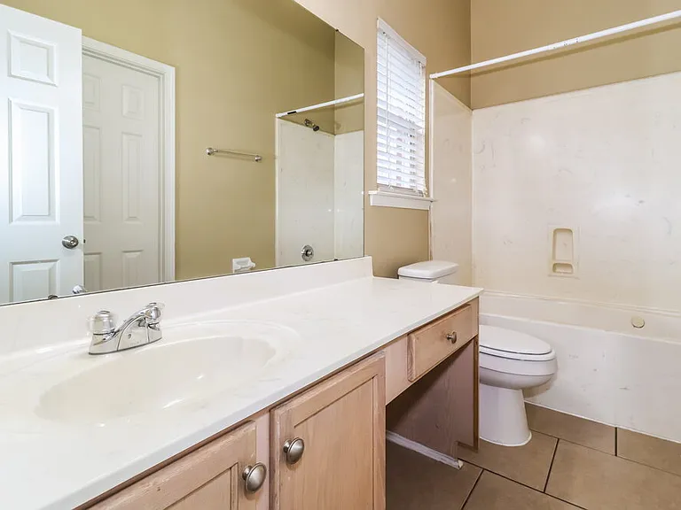 2753 Virginia Woods Pl — Photo 11