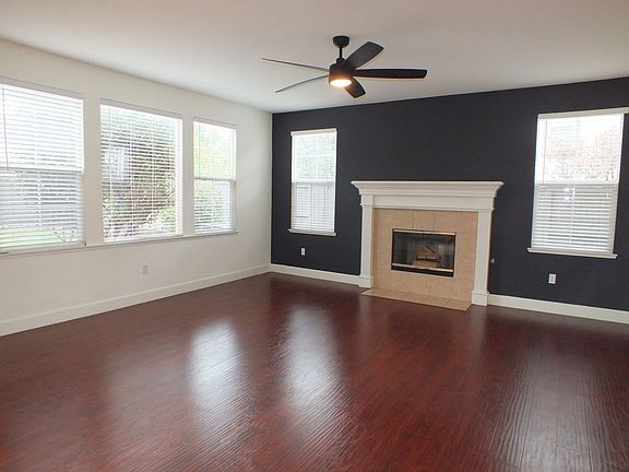 5th image of 8127 Damico Dr
