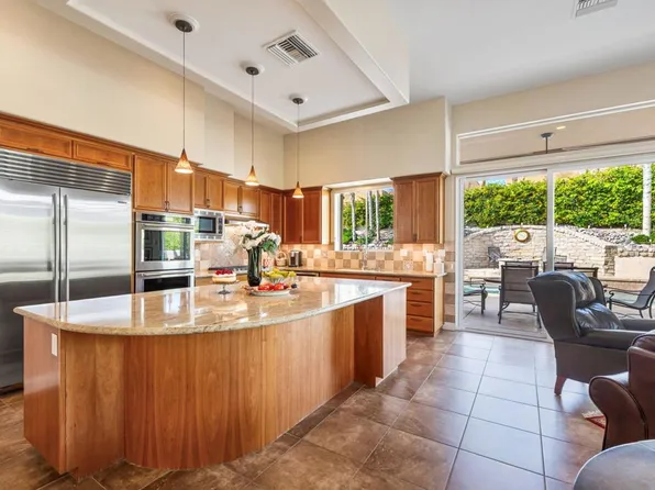 48521 Olympic Dr, Palm Desert, CA 92260