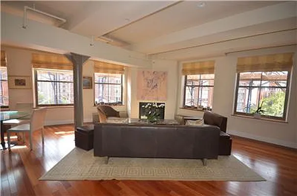 Sold by Avian Village Realty | media 8