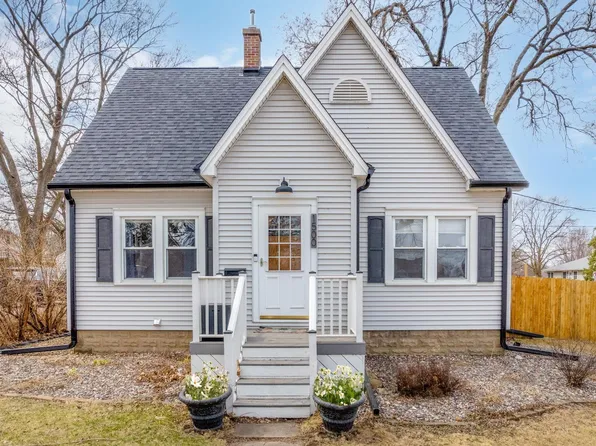 1500 Baltimore St, Waterloo, IA 50702