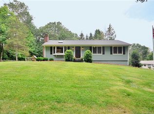 38 Orchard Hill Rd, Newtown, CT 06470