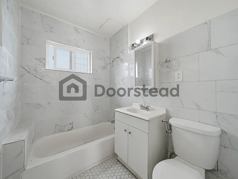 3610 Westwood Blvd #1 — Photo 15