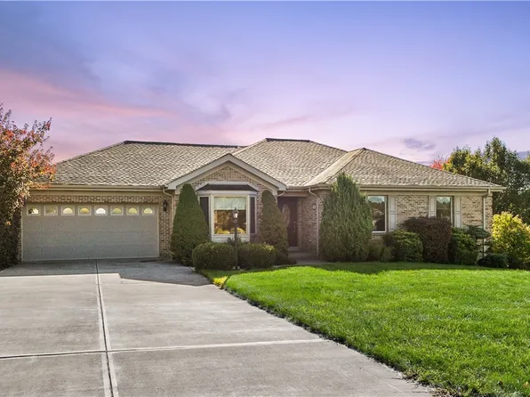 263 Arrowhead Ln, Eighty Four, PA 15330