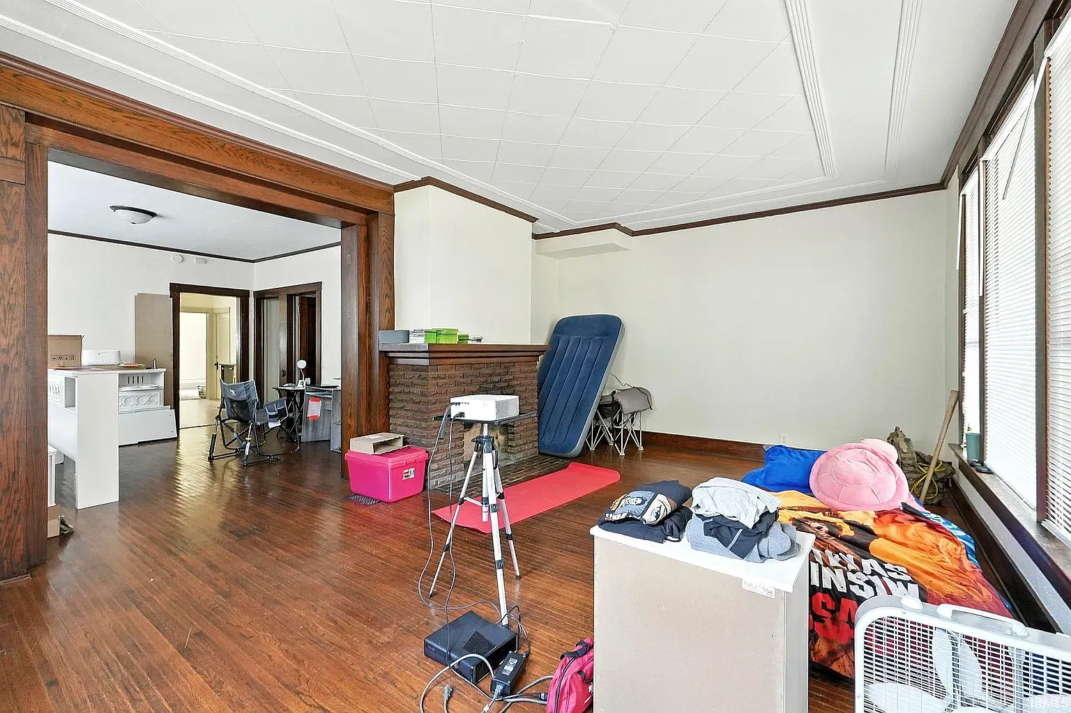 2 bed, 800 sqft, $1,275 — Photo 2