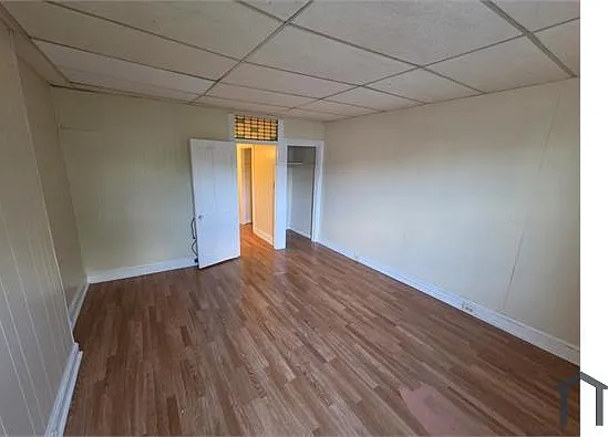 2223 W Fayette St — Photo 10