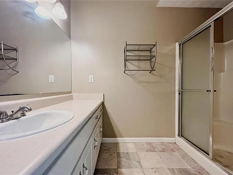3060 Oak Meadow Dr — Photo 21