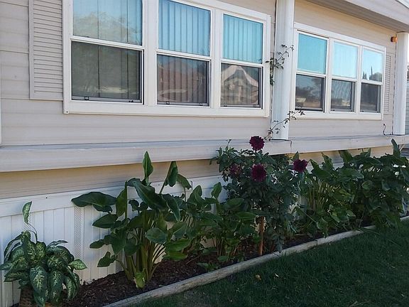 2nd image of 3672 Arroyo Seco Ln