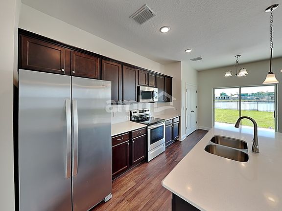 3rd image of 2865 Ponds Trl