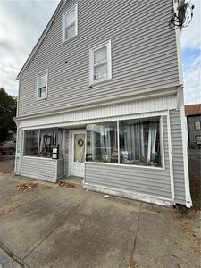 190 Arnold St, Woonsocket, RI, 02895