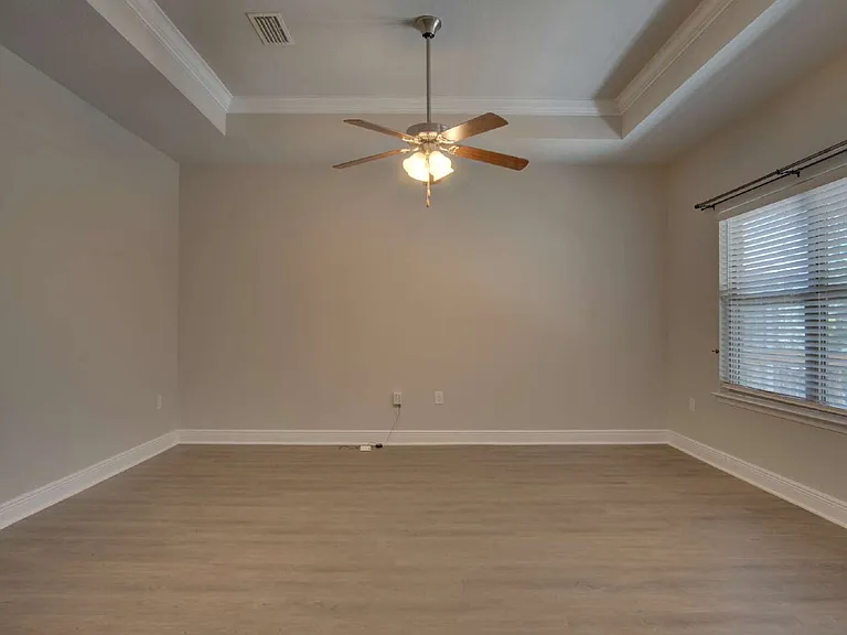 6239 Ladera Trl — Photo 8