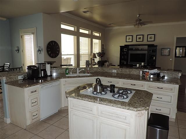 2nd image of 11808 Crockett Ct