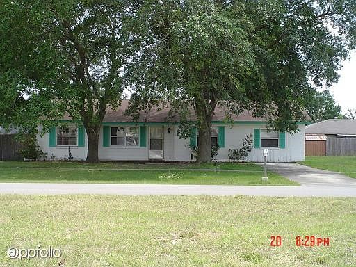 1st image of 230 Marion Oaks Ln