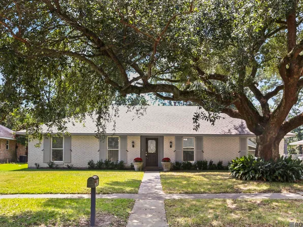 8848 Norfolk Dr, Baton Rouge, LA 70809