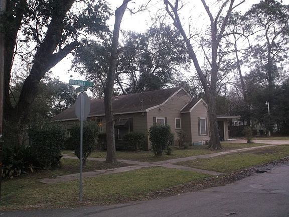 2nd image of 4300 Griffing Dr