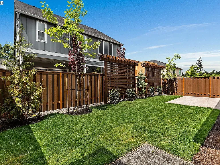 4447 NW Woodgate Ave — Photo 14