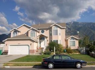 10377 S Ashley Ridge Rd, Sandy, UT 84092