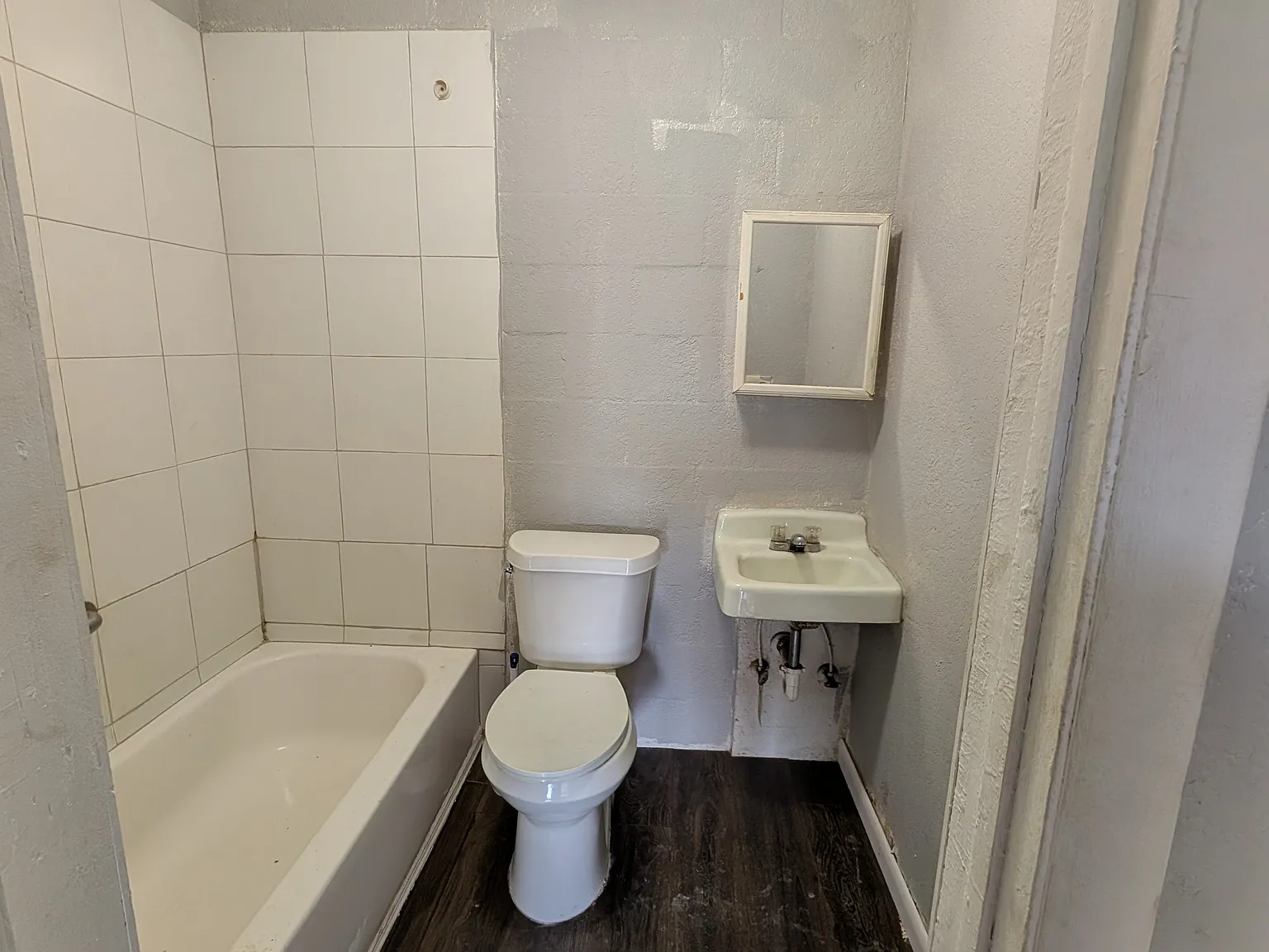 1002 Daniels St — Photo 3
