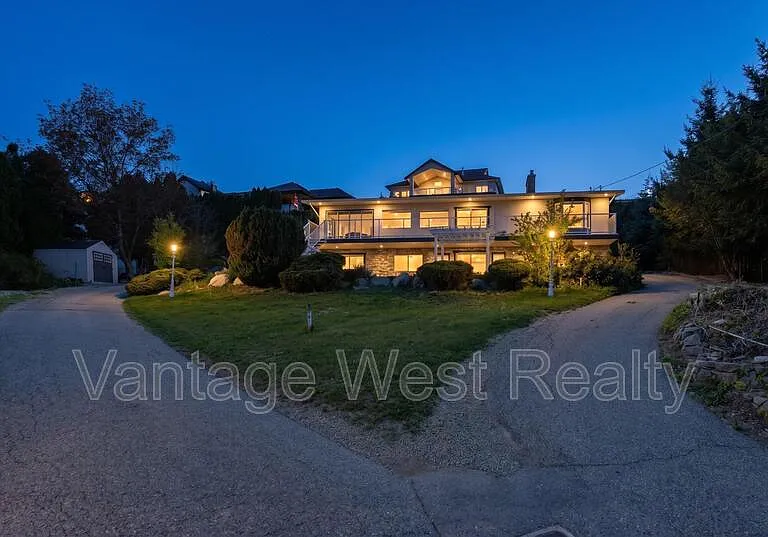 3940 Angus Dr — Photo 1