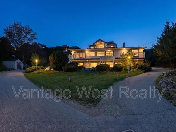 3940 Angus Dr, West Kelowna, BC V4T 2K1