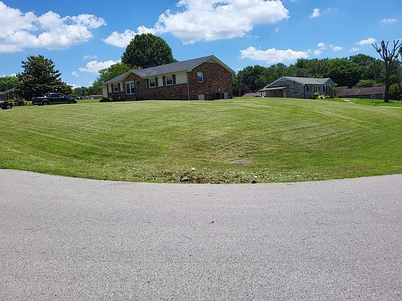 4th image of 900 Wellington Dr
